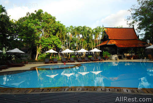 Kamala Beach Estate 9